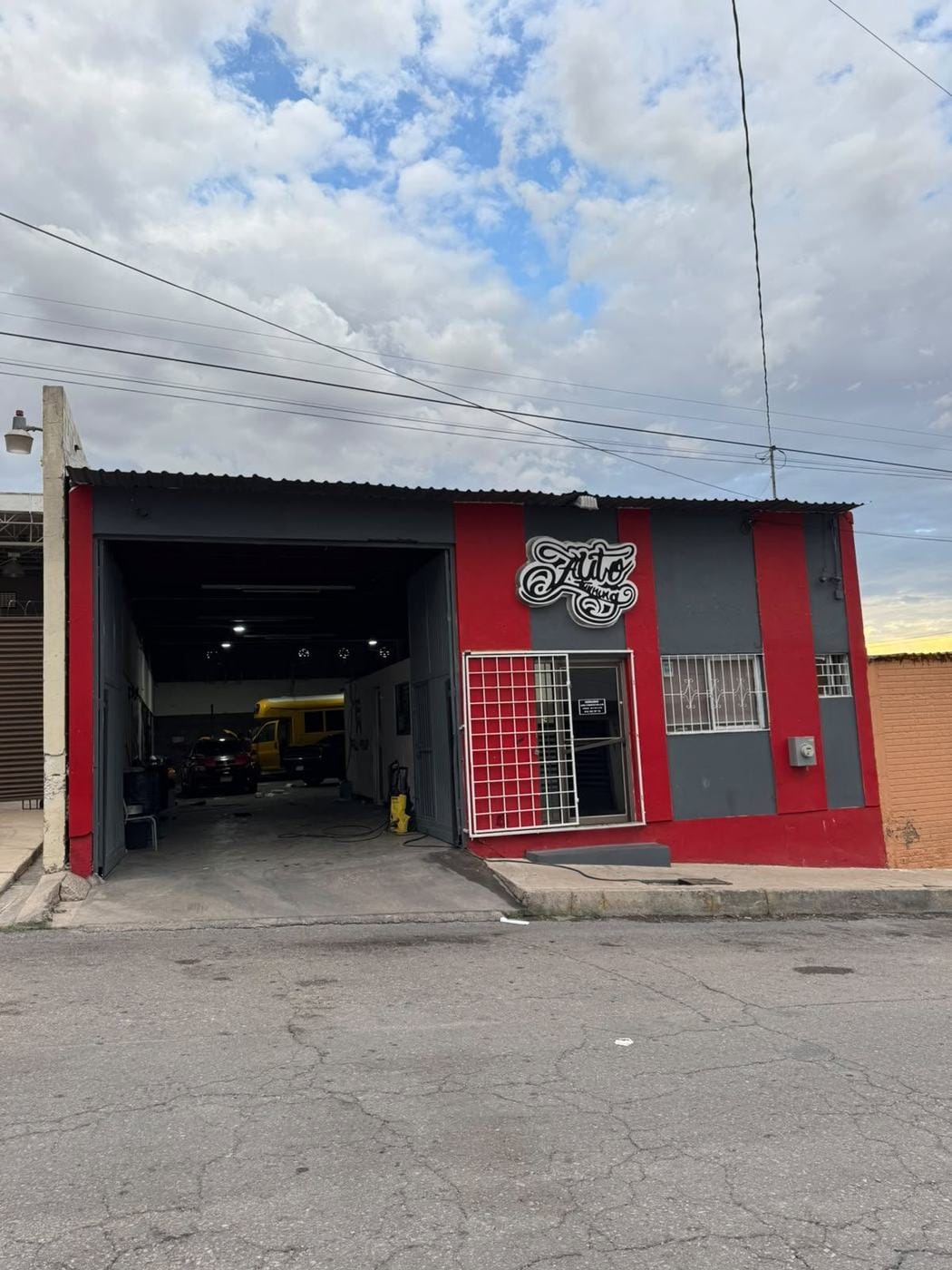 Taller de Auto Tuning Shop en Chihuahua